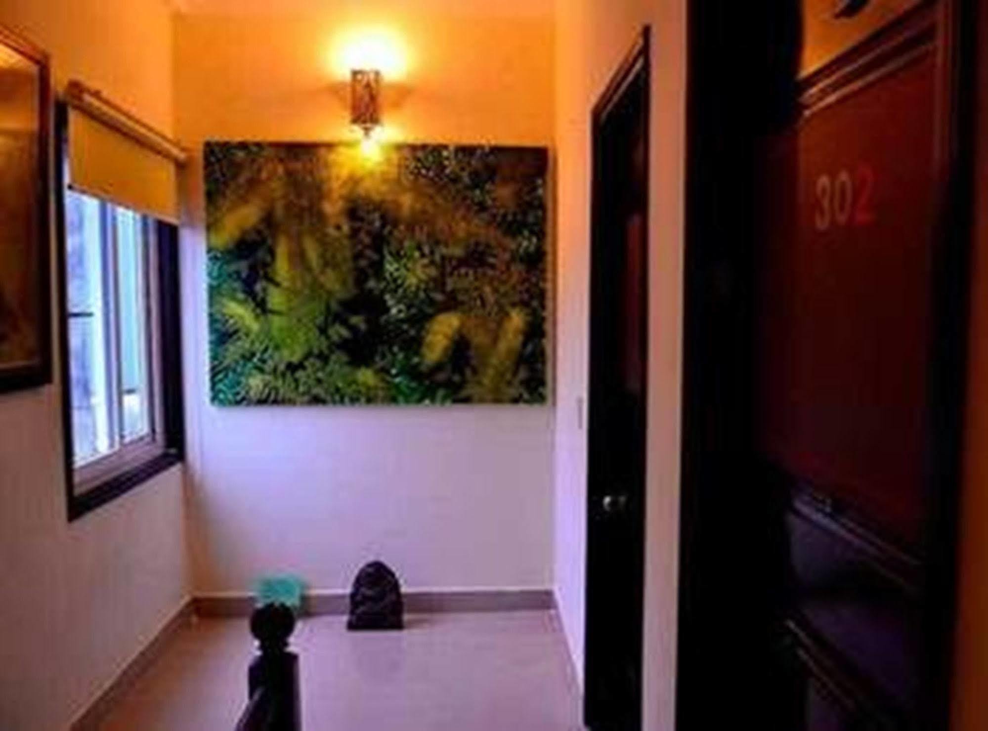 Hue Nino Hotel Kültér fotó