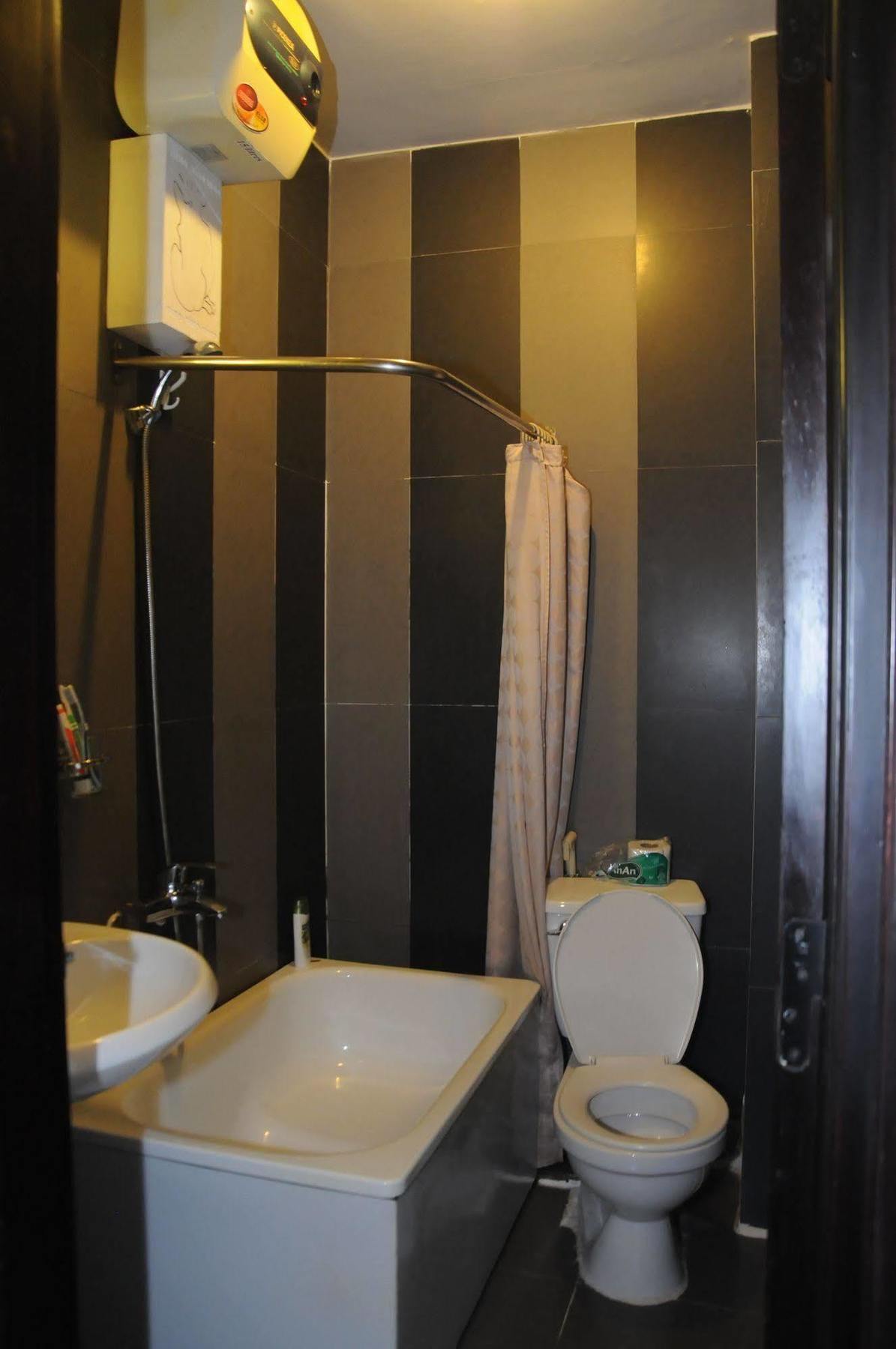 Hue Nino Hotel Kültér fotó